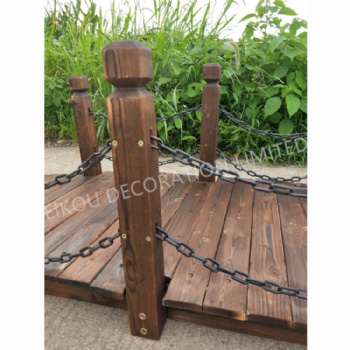 5 ft Wooden Garden Footbridge with Chain